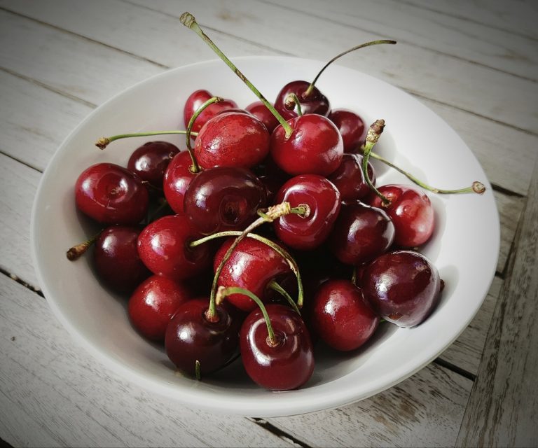 How to Treat Arthritis Naturally at Home